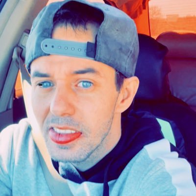 NathanH69756907's profile picture. Follow me on tik tok na5tynat30515