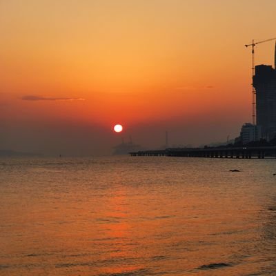 najiusuiyuanbei's profile picture. 交友第一活动第二，饭搭子加 qq314373551