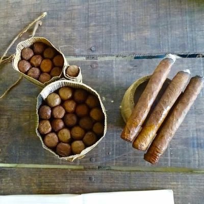 Connecting cigar lovers with their favorite cigars & each other. Our aim is to unite members of the leaf w their favorite sticks at the best prices.