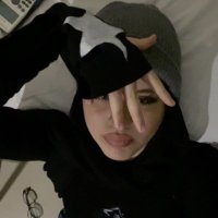 ur dad ★ (@00h34pm) 's Twitter Profile