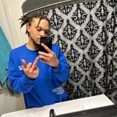 🉐㊙️🅱️🖕🏼 LOVE YA TT💜 Oveja negra A la mierda