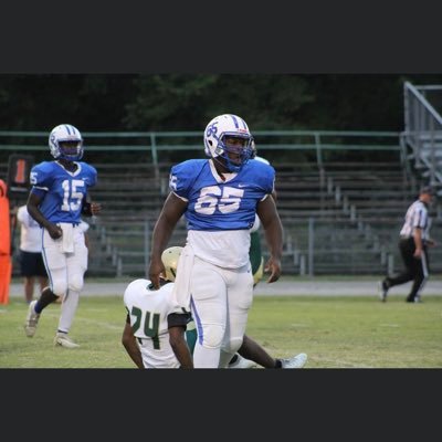 Fayette-Ware High School football player/class of 2023 defensive end/offense lineman/FB /athlete⭐️