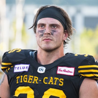 Acadia University Alumni 🅰️, aspiring medical professional👨🏼‍⚕️, linebacker for the Hamilton Tiger-Cats 🐯