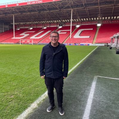 Labor Rep, Sheffield United, LA Galaxy and LA Kings fan, podcaster, One half of @RedSheffield, Watchalongs 4 @sheffunitedway #blacklivesmatter PGP:he/him/his