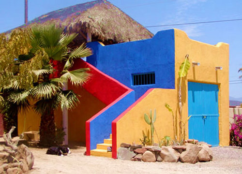 CasaTodosSantos's profile picture. Great food, clean air, warm water, beautiful art, friendly people - Casa Luna