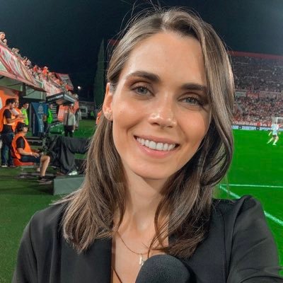 📺 ESPN @espndeportes ⚡️ Periodista. Conductora. Comentarista de fútbol. Campo de juego | Locutora de Radio y TV - ISER