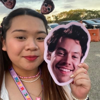 BRITISHNIALLER's profile picture. — 7.16.22 3.14.23