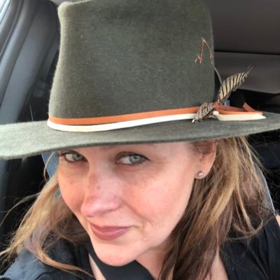 AngieRo43201252's profile picture. 