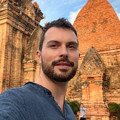 Juris_domingo's profile picture. Entrepreneur, trader, personal development coach | #Lifehacks #financialfreedom