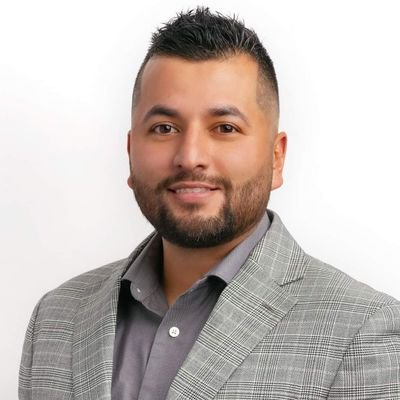 Real Estate Professional in the State of Idaho.
Family Man and Entrepreneur
Member of the Raider Nation
I use humor in weird places as a trauma response.