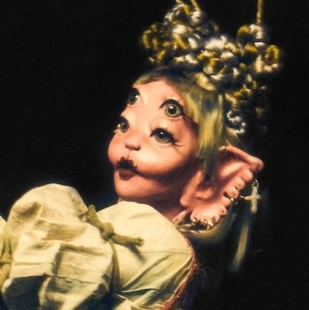 Melanie Martinez Chartsさんのプロフィール画像