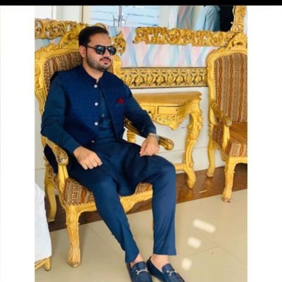 IbrahimAliJan09's profile picture. Extrovert 😎