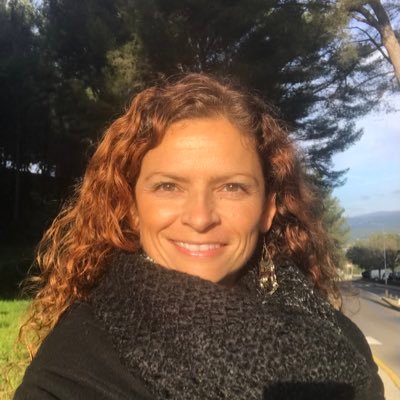 Heureuse maman passionnée 👩🏼🌾🌱🪱🌎💚 Dirigeante @LaFourcheVerte #TransitionAlimentaire #GaspillageAlimentaire #Compostage #SolsVivants Bénévole @lumexplore