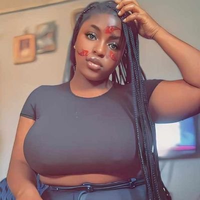 Playful, Manchester United fan, basketball lover (6ixers), punter and a brand influencer... DM for Ads and Promotions🍬🍬