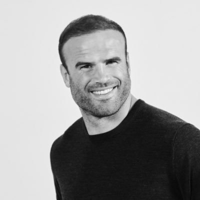 Former Wales & British Lions Rugby International Broadcasting & Public Speaking MBBCH•BSc•MPhil•MBA•     Insta @jamiehuwroberts Enquiries @Wasserman