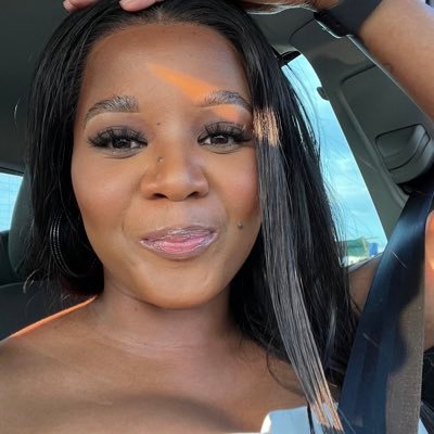 tabile_l's profile picture. IG : https://t.co/g1zF2lwXmY