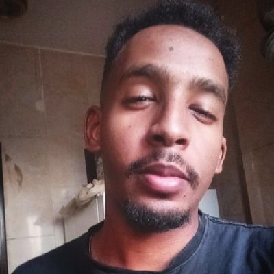 brkali_'s profile picture. Laissez passer