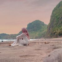 I K A 🍀 (@sarwendahika) 's Twitter Profile