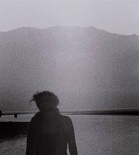 elle_lx's profile picture. 