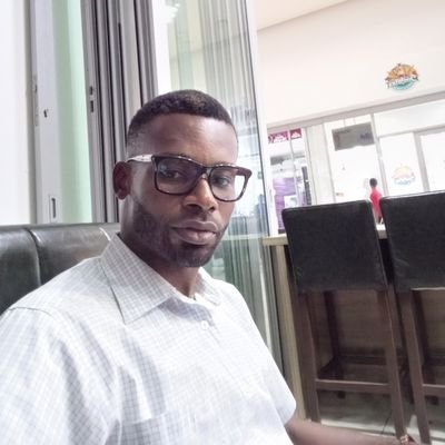 Am a simple person,fun to be with, calm... willing to learn and break new heights.
