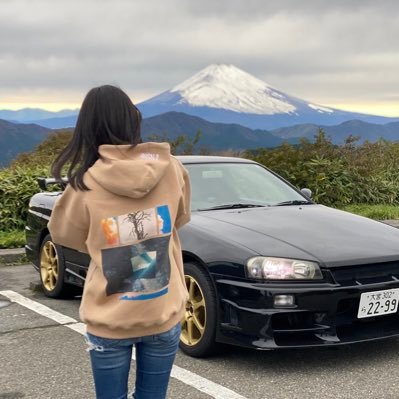 【 ER34黒い車 納車済み 】坂道発進とても苦手です( ⌯᷄௰⌯᷅ )🔰🐈⬛ 映画、温泉、動物、カフェ、ご飯好き。よろしくお願いします。