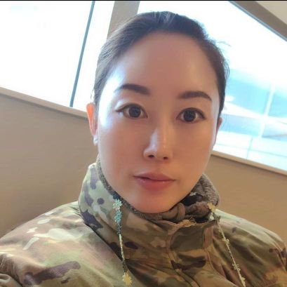 JihoYung01's profile picture. 제 이름은 대한민국 부산 출신이지만 미국 미시간 주 웨인에서 태어나고 자란 영지호입니다.