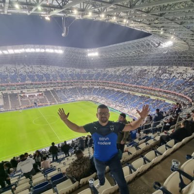 RAYADO EN LA VIDA Y EN LA CANCHA💙