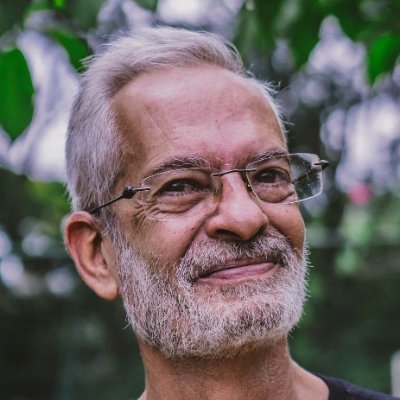 Grouxo-marxista militante. Dotado de sutileza paquidérmica.
Fotos no flickr: Fernando Frajola (https://t.co/8IZRPHU8df)