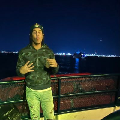 Jstvckz_'s profile picture. DegraciaoENT / SucioBoyz #DifferentHere #DirtyWater