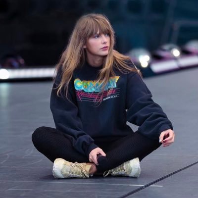 T a y l o r S w i f t ❤️❤️ F o r e v e r & A l w a y s RepTourTokyo-20Nov2018🐍 TSTheErasTourSG-9Mar2024💋