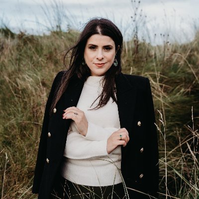 New album 'To the Well for Water' out now! Folk / trad singer / songwriter / musician / wife / mum/ Gaeilgeoir & TV producer / director from Tyrone . She / her.