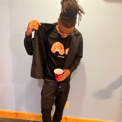 ig@oneway.Pablo WHOLE LOTTA FREAK SHII🫣💦str8🚶🏽♂️➖BIG DICK TRAPPER🍆serving dick & grams🤾🏽♂️TAPP DAT LINK 🔥leave a TIP 💰 & SUB to my onlyfans