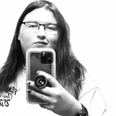 Drakerippe55513's profile picture. high functioning autistic person ❤️💙🧡💛 TikToker tattoos loner