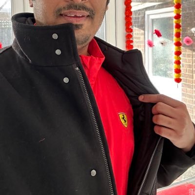 IT consultant! Photographer! kaapi kudi looti adi!