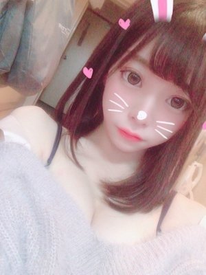 噛まれたい🍑オフパコ募集～！ 💙#指舐め