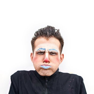 Fat_Cooking_'s profile picture. A foot to the Left. A foot to the right. How wonderful it is to be alone in the middle.