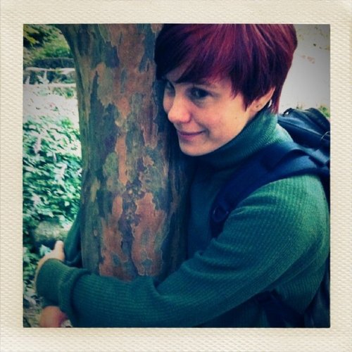 litenjoppe's profile picture. VD och projektledare på @rabashwebb. trädgårdsmästare, husägare och vetgirig.