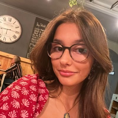 _rita_nunes_'s profile picture. 1904❤️🦅
ig:ritaa_nuneees