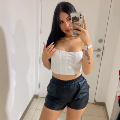 Ari_vll's profile picture. No sé