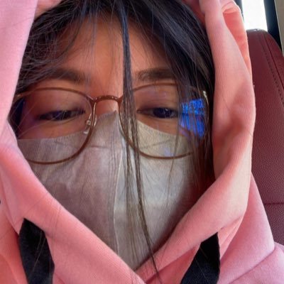 KclBasconcillo's profile picture. Banker/MBA(c)