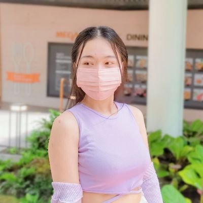 napatsa25047634's profile picture. 