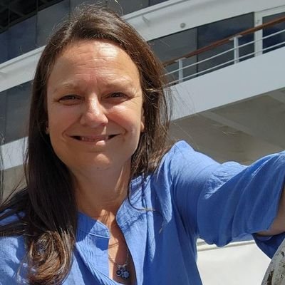 AnaDays1's profile picture. Fundadora y CEO de Crucero Fun.
Cruise Expert.
Comunicamos, difundimos y creamos contenidos sobre la industria de los cruceros, viajes y destinos.
