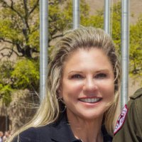 Sheila Richburg (@booksnhand) 's Twitter Profile