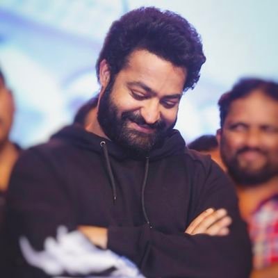 श्रीनु देवर🇮🇳 
ஸ்ரீனு🚩
ಶ್ರೀನು ದೇವರ🏳️
Engineer🧑🏻‍💻
Cooking Lover🍲
@tarak9999 Fan of JrNTR🖤
@srinudevara99
NANNA♥️