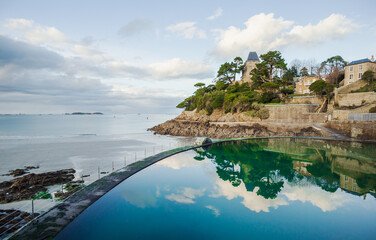 CmbDinard's profile picture. 