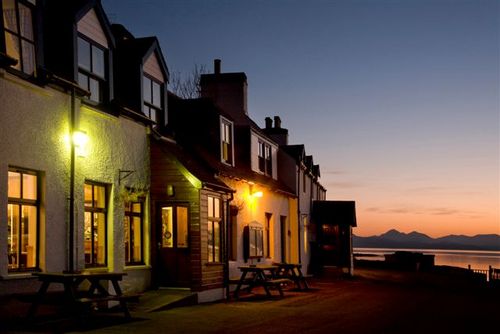 Applecross Inn Friendliest pub of the year 2016 @ Scottish Thistle Awards Accommodation, great Seafood, West Coast of Scotland