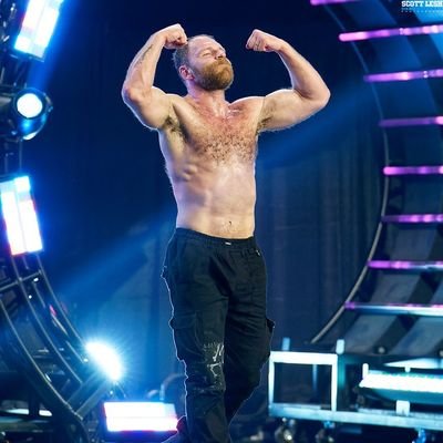 @JonMoxley parody account —