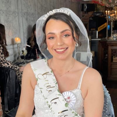 helenlizsmith2's profile picture. Interior designer👩🏽‍🎨🏠