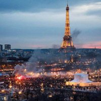 Paris - Débordons le Dispositif(@ParisiensDebout) 's Twitter Profile Photo