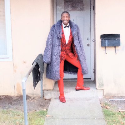 HAPPY NEW YEAR'S TO ALL OF MY FRIEND'S AND MAY GOD BLESS YOU ALL THIS YEAR AND ENJOY YOUR'S TO......ALWAY'S CRAIG WASHINGTON 01/01/2022 AKA Black Gold 1 Million